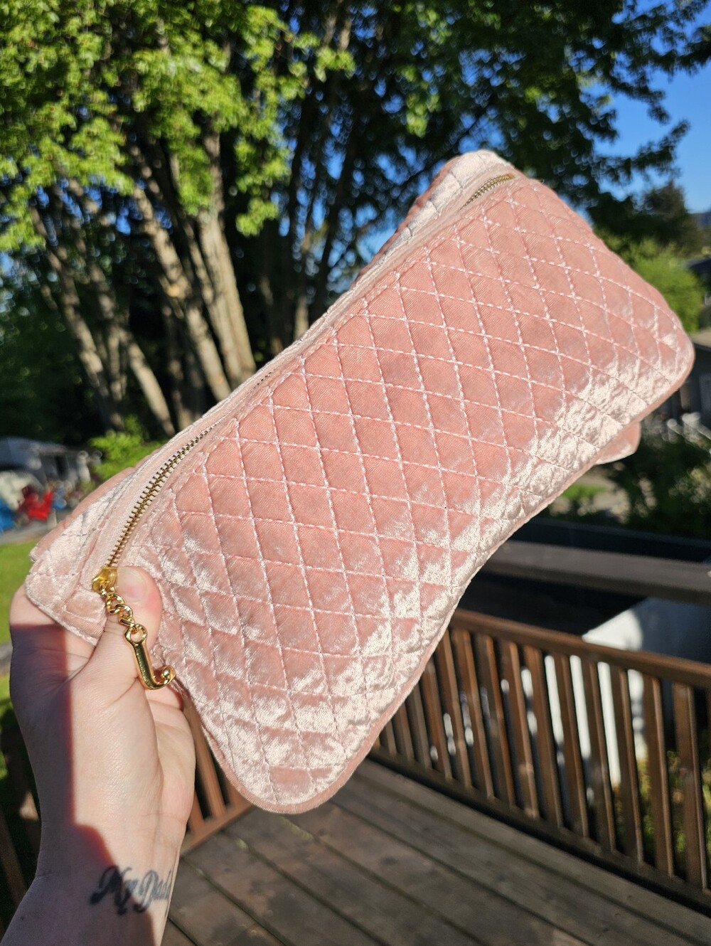 Vintage Juicy Couture "Tied with a Bow" Large Velvet Clutch - MSRP $198 - Picture 4 of 16
